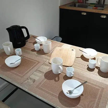 Appt 2 Pieces Avec Jardin * Royan